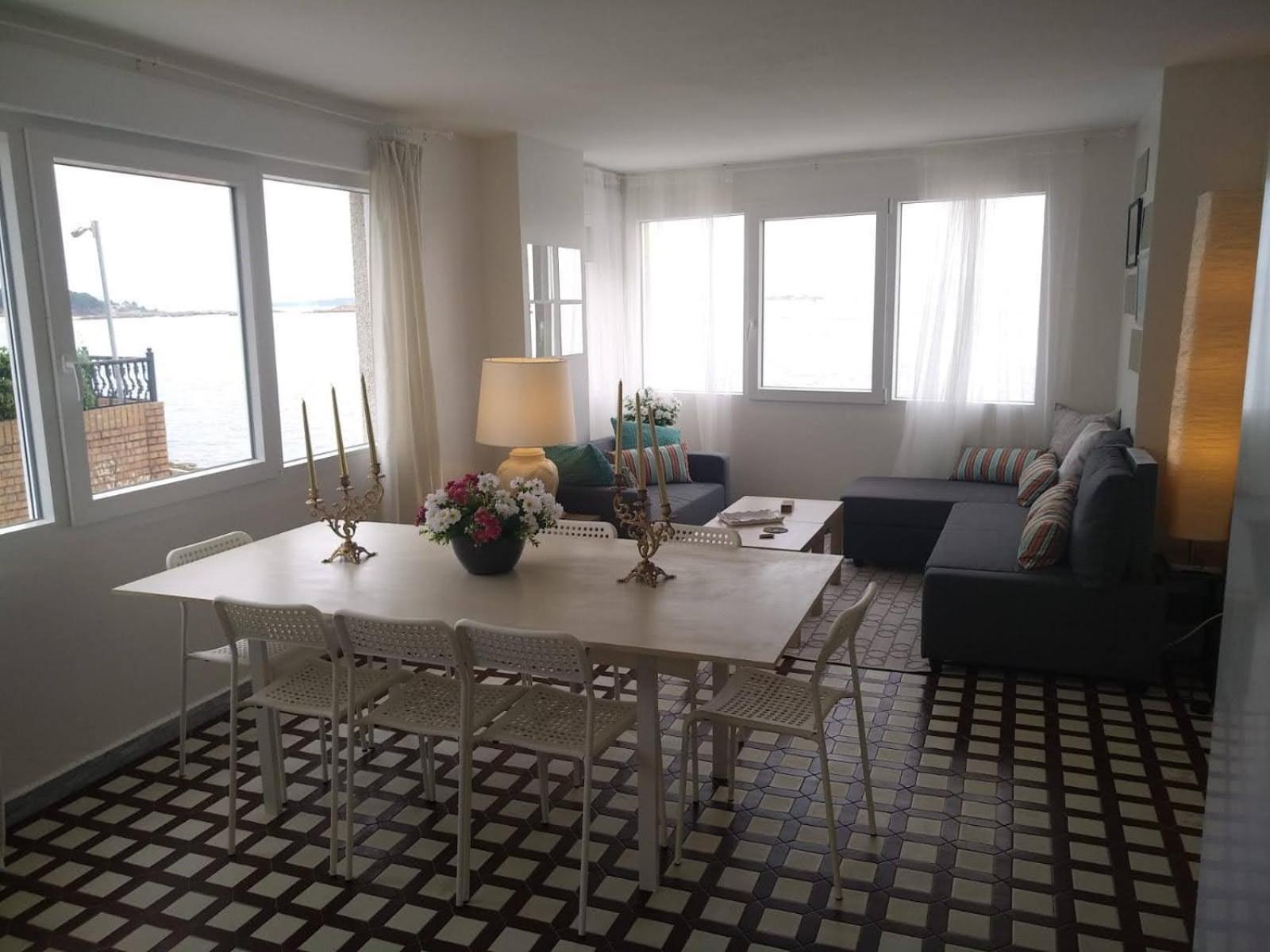 Apartamento Frente Al Mar Playa De Coroso ريبيرا المظهر الخارجي الصورة